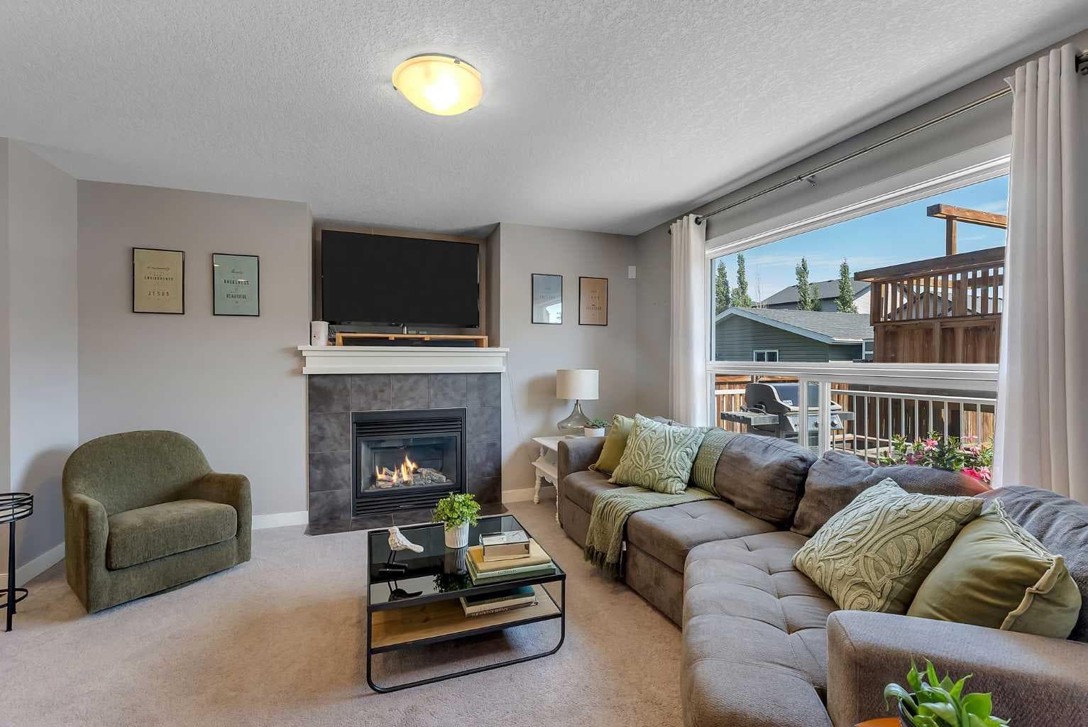 1264 Ravenswood Drive SE