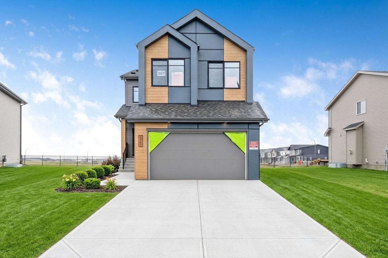367 Heartwood Gardens SE
