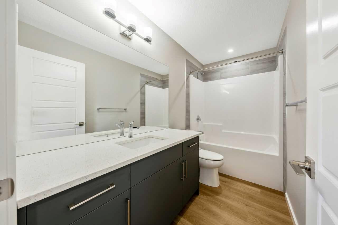 367 Heartwood Gardens SE