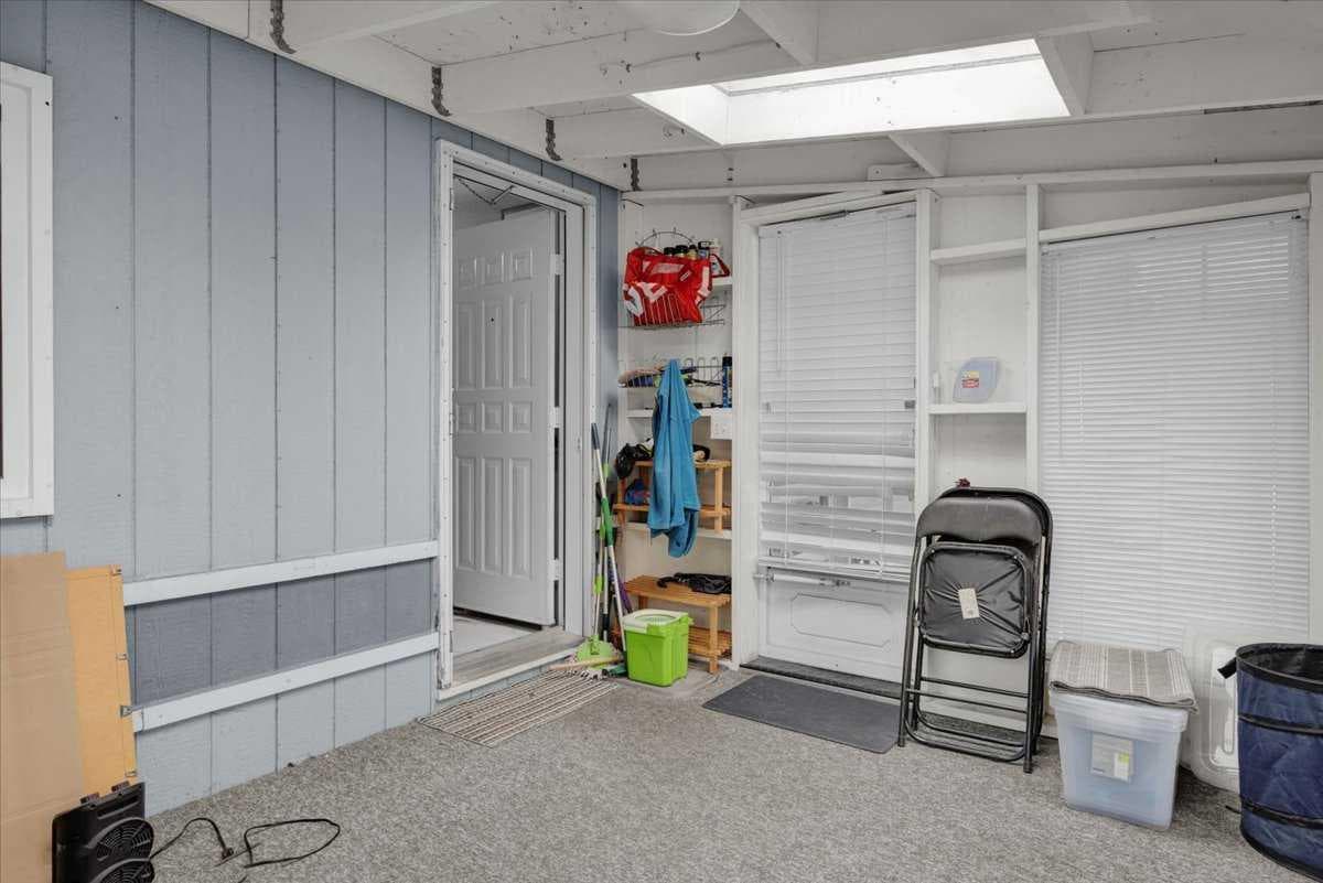 62, 99 Arbour Lake Drive  