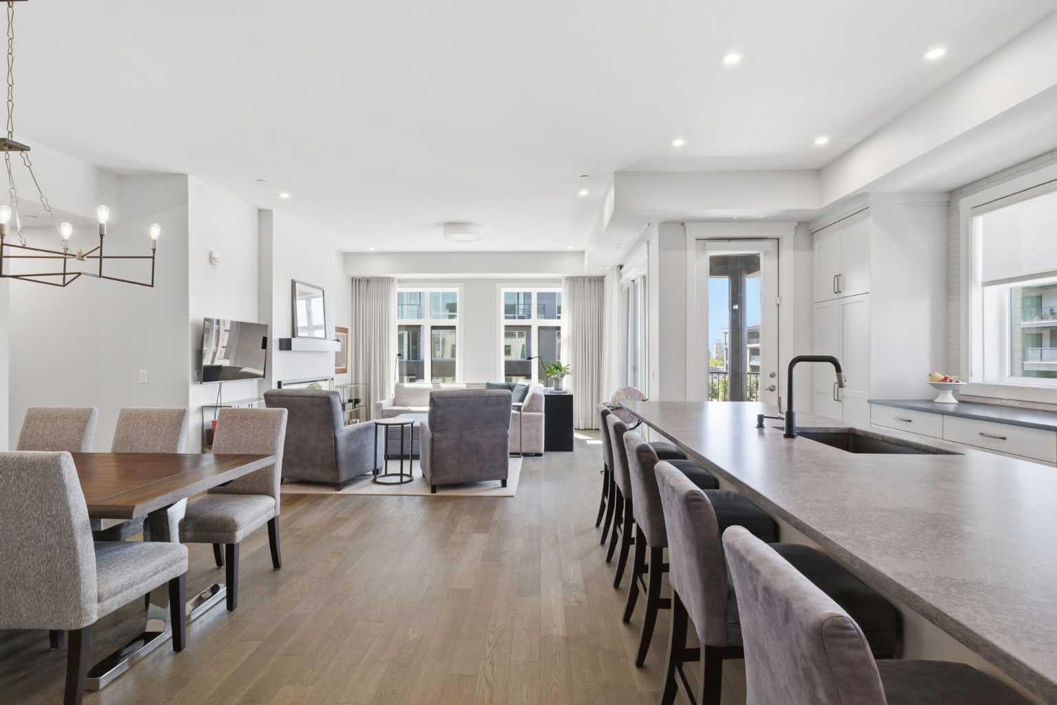 303, 275 Lebel Crescent NW