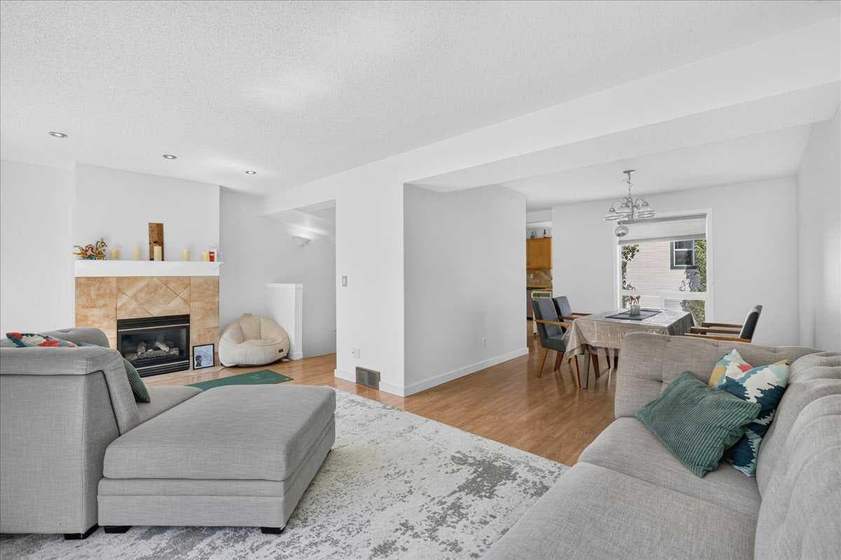 137 Bridlewood Lane SW
