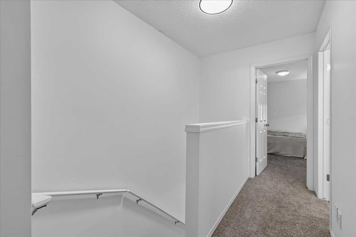 137 Bridlewood Lane SW