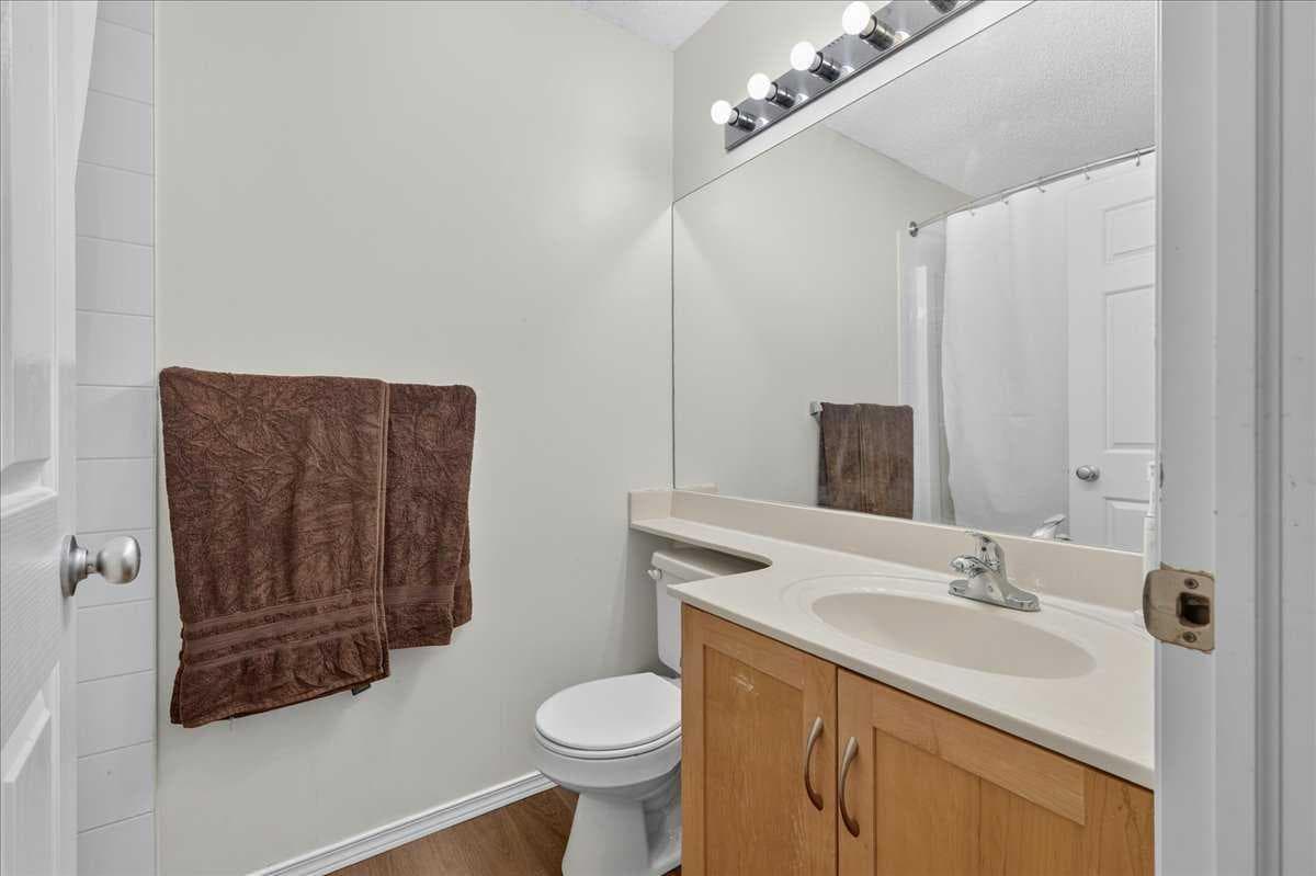 137 Bridlewood Lane SW