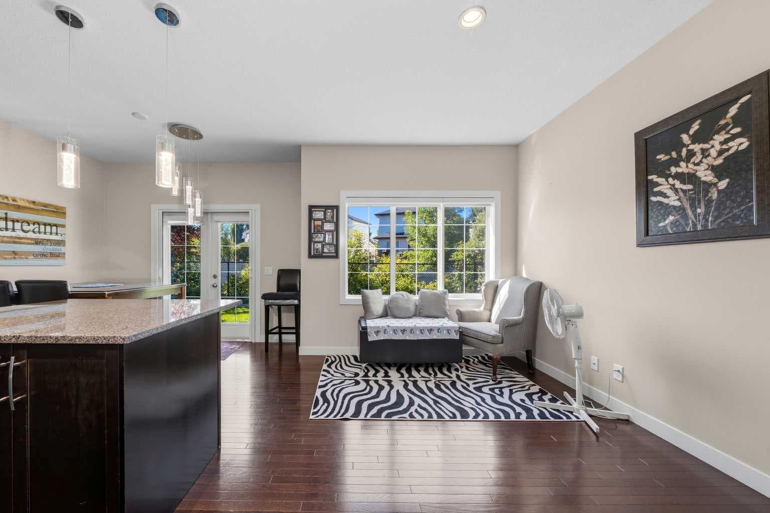 464 Quarry Villas SE