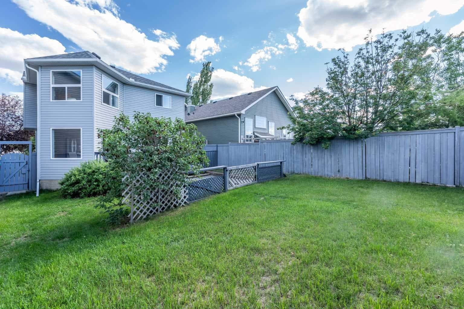 203 Coville Close NE