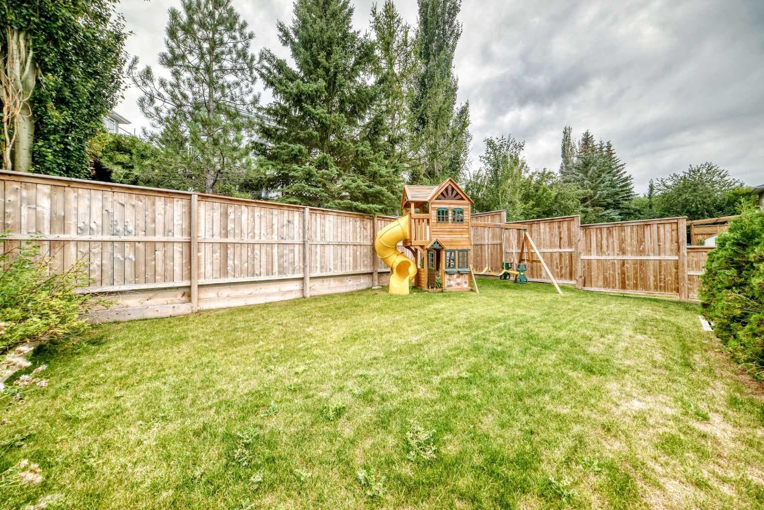 10909 Hidden Valley Drive NW