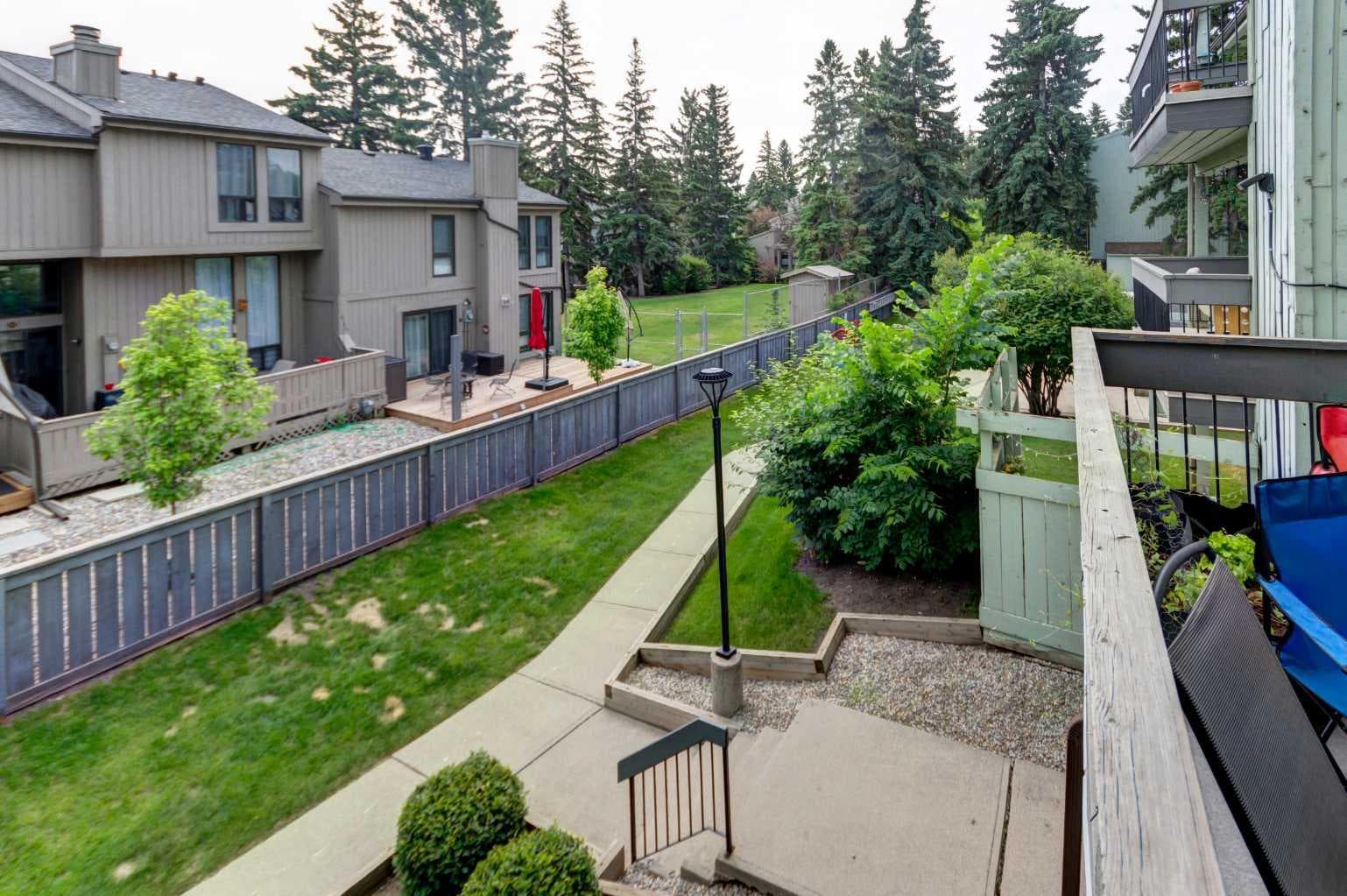 324, 10120 Brookpark Boulevard SW