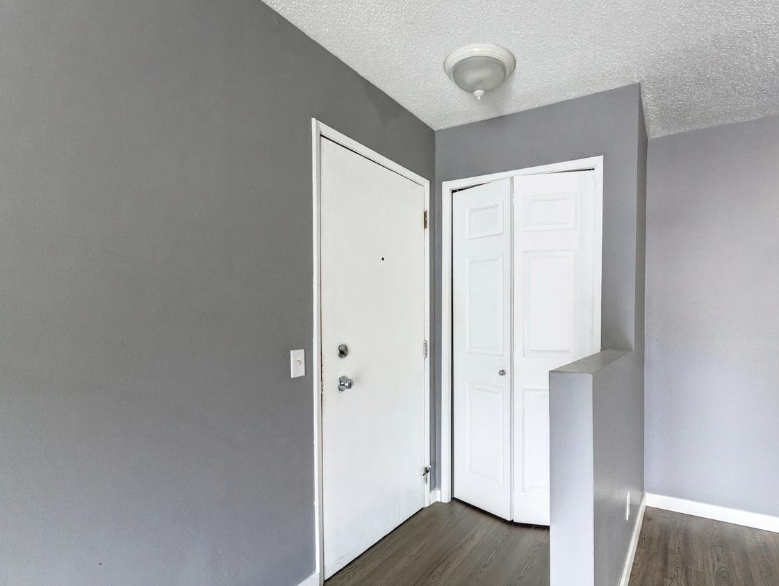 324, 10120 Brookpark Boulevard SW