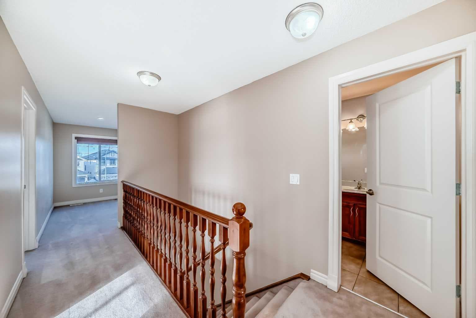 36 Saddleland Court NE