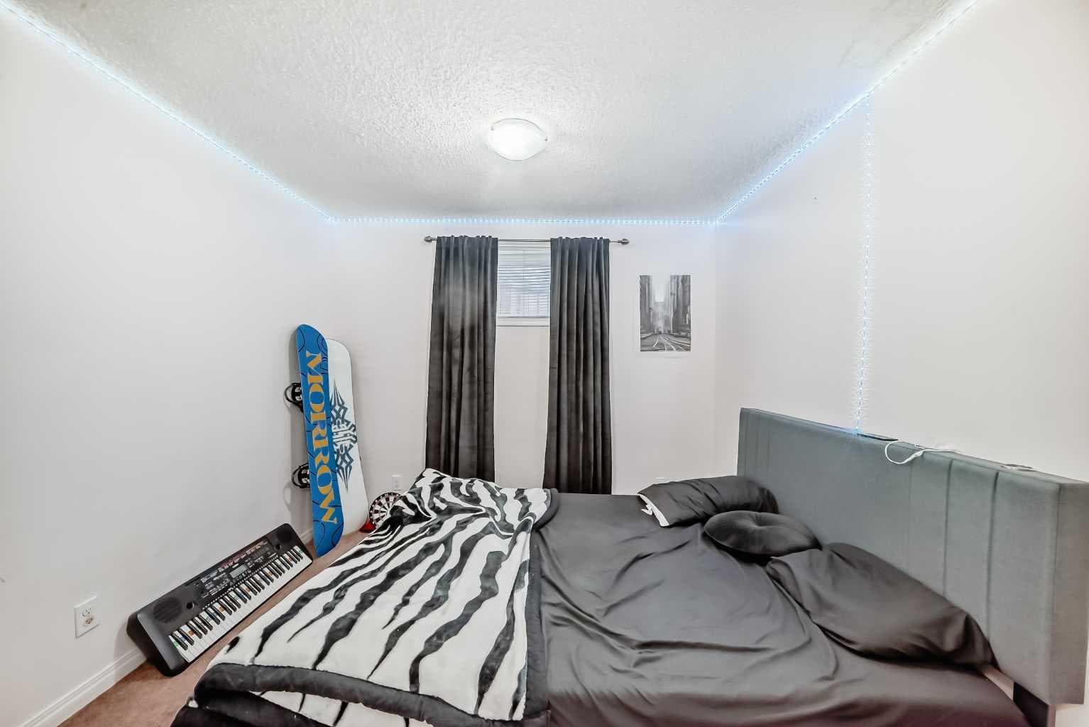 36 Saddleland Court NE