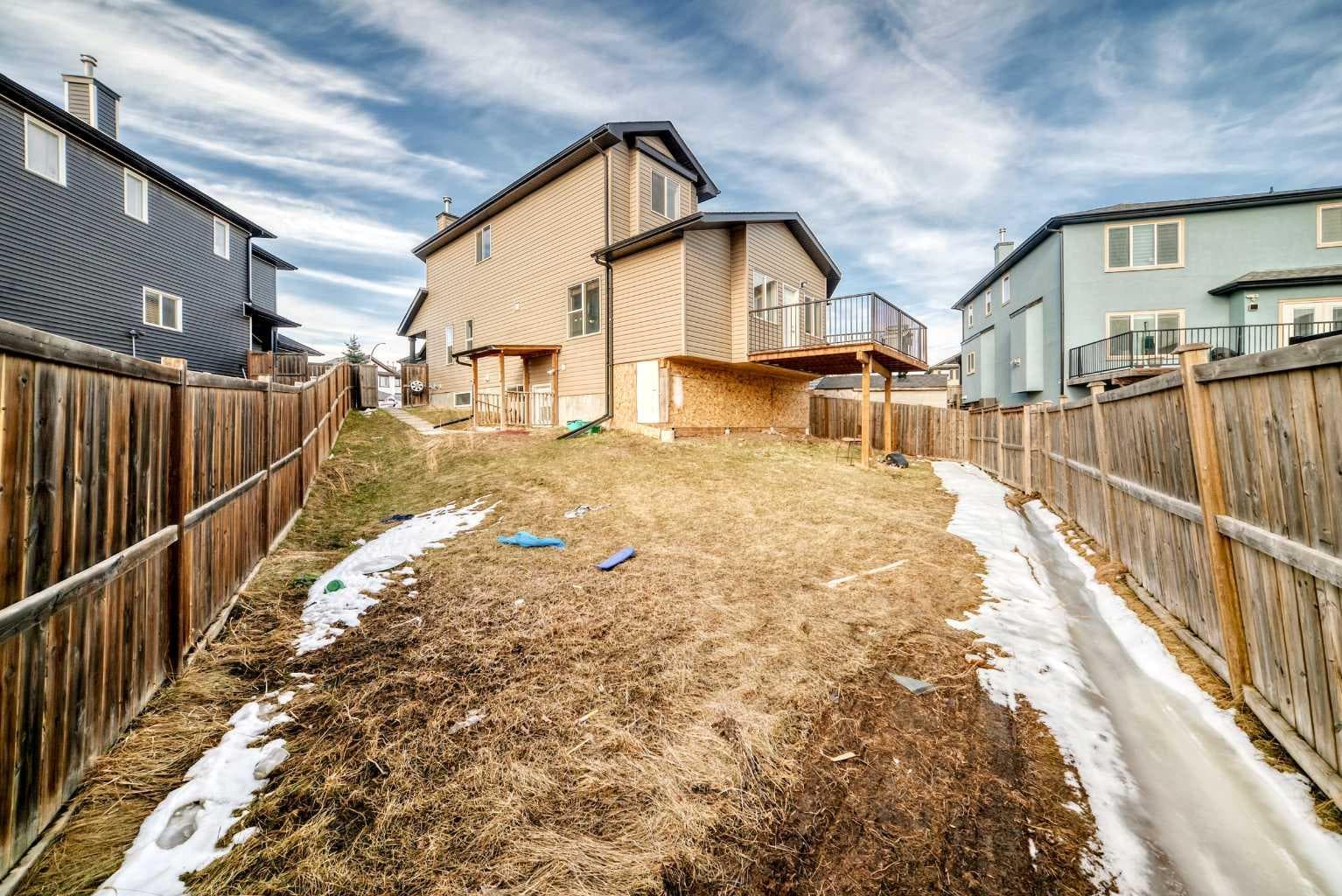 36 Saddleland Court NE