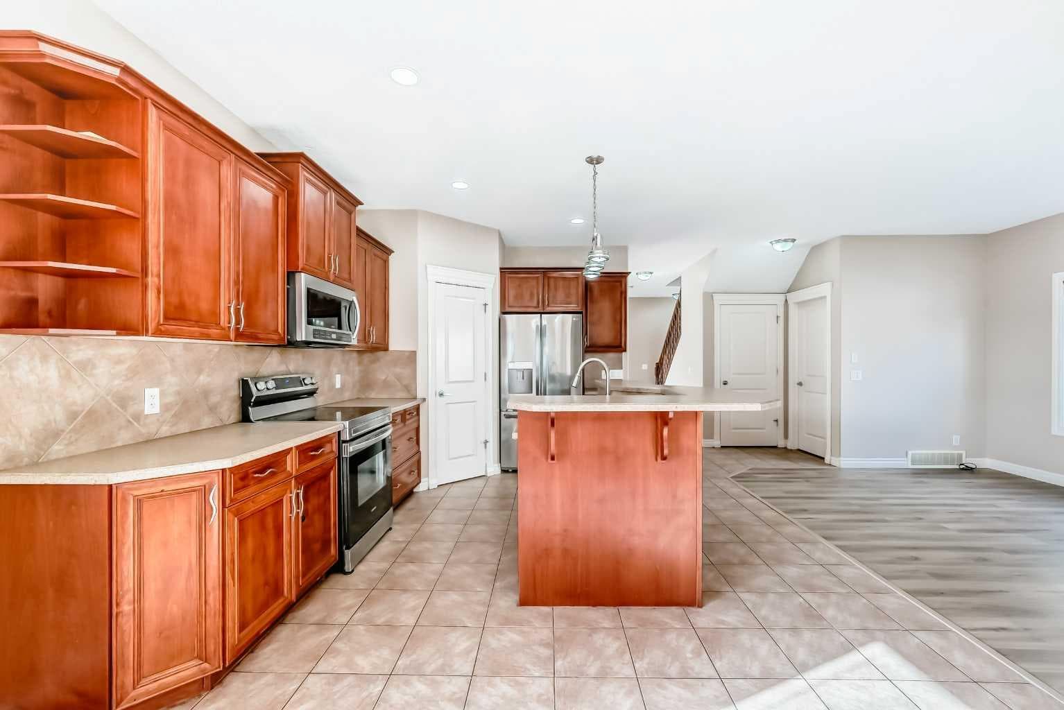 36 Saddleland Court NE