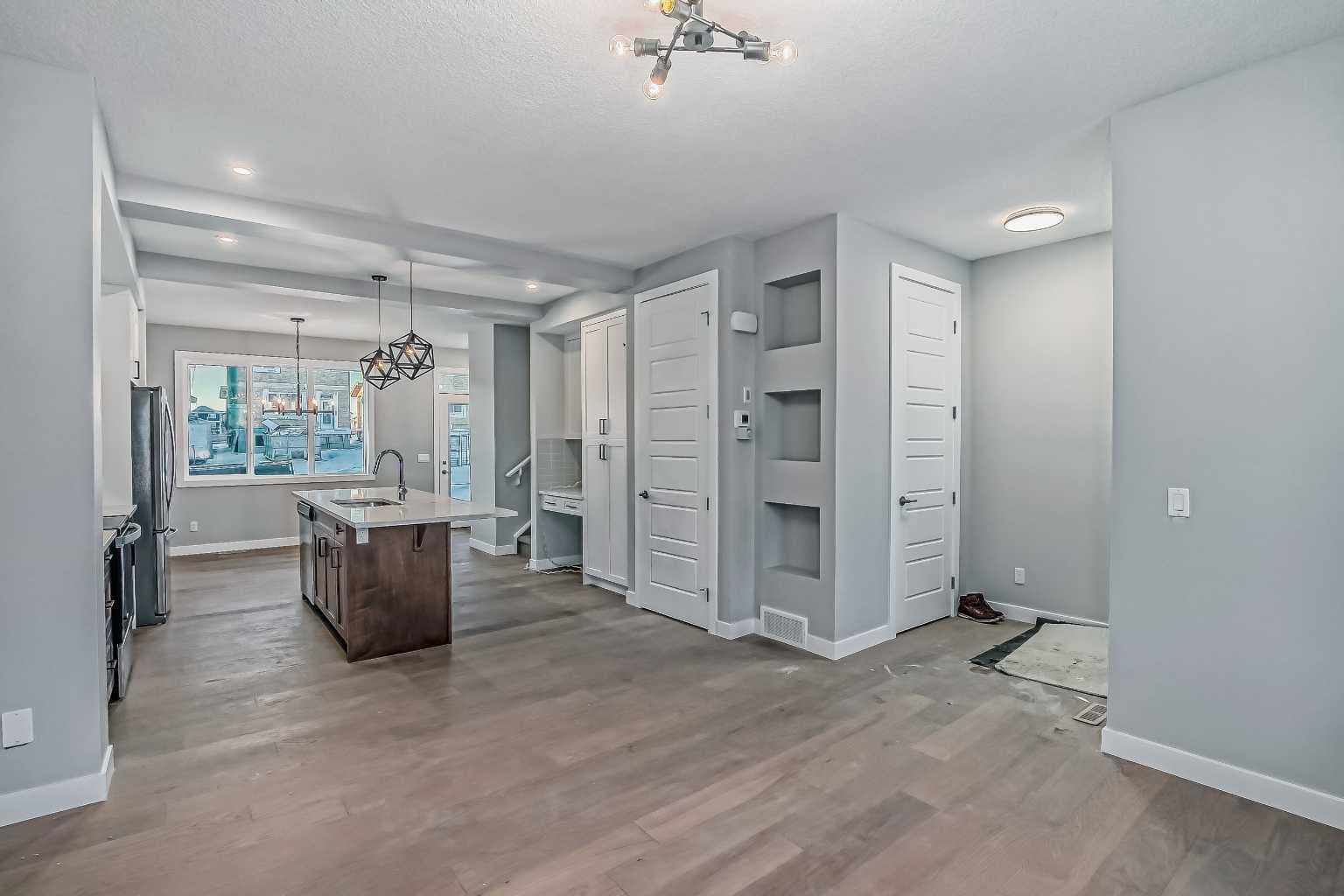 55 Agate Road 