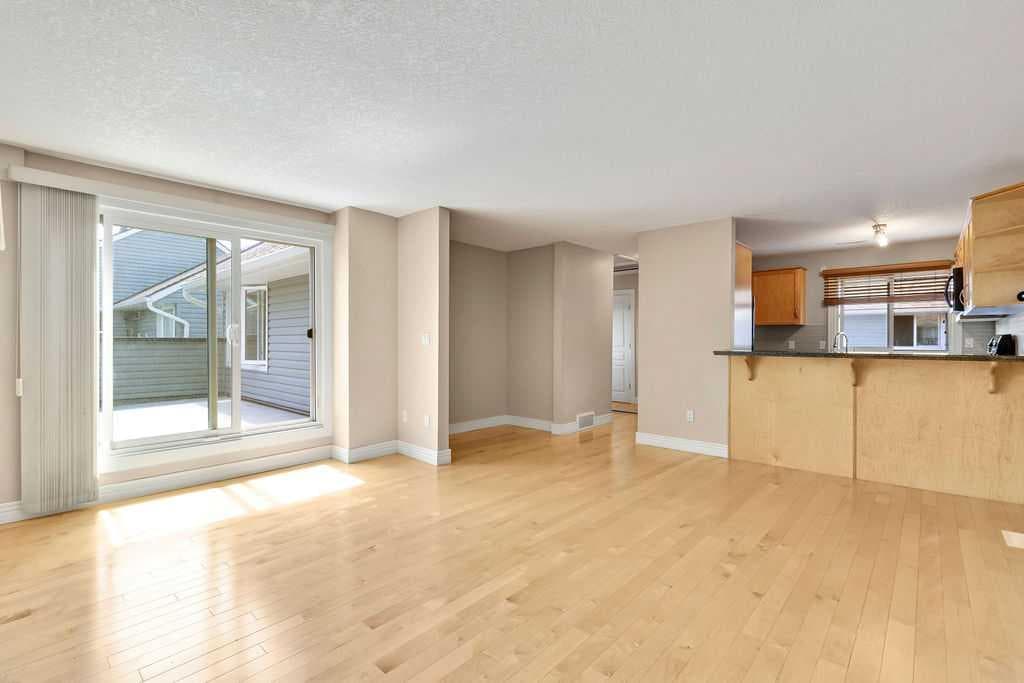 252, 66 Glamis Green SW