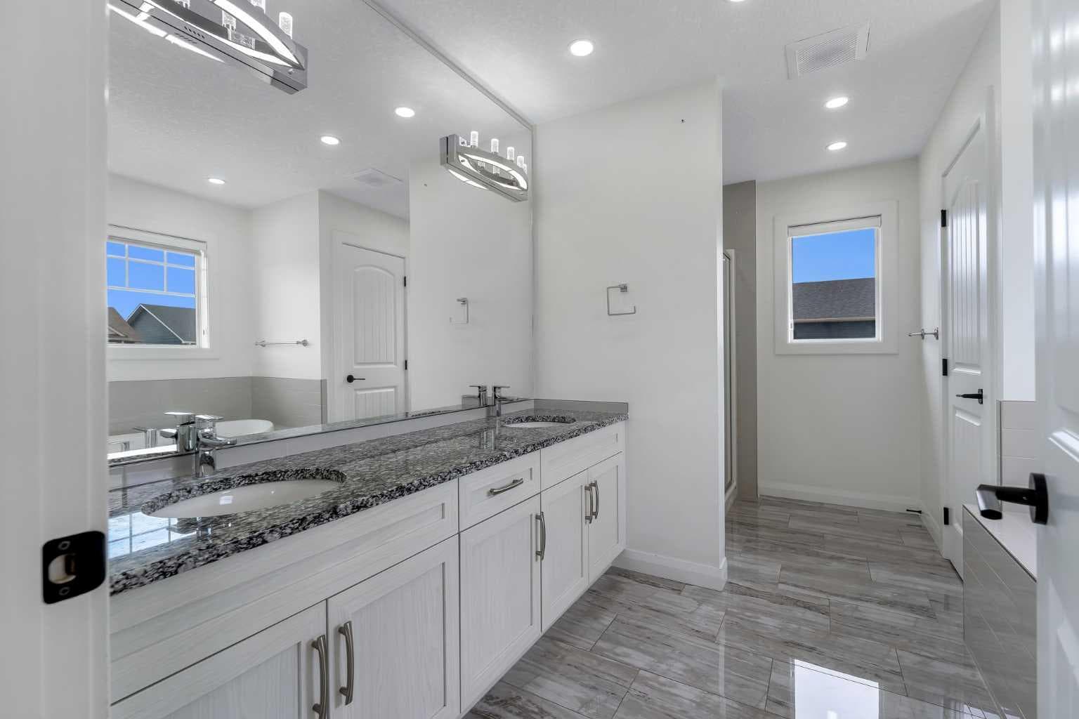 248 SANDPIPER Boulevard 
