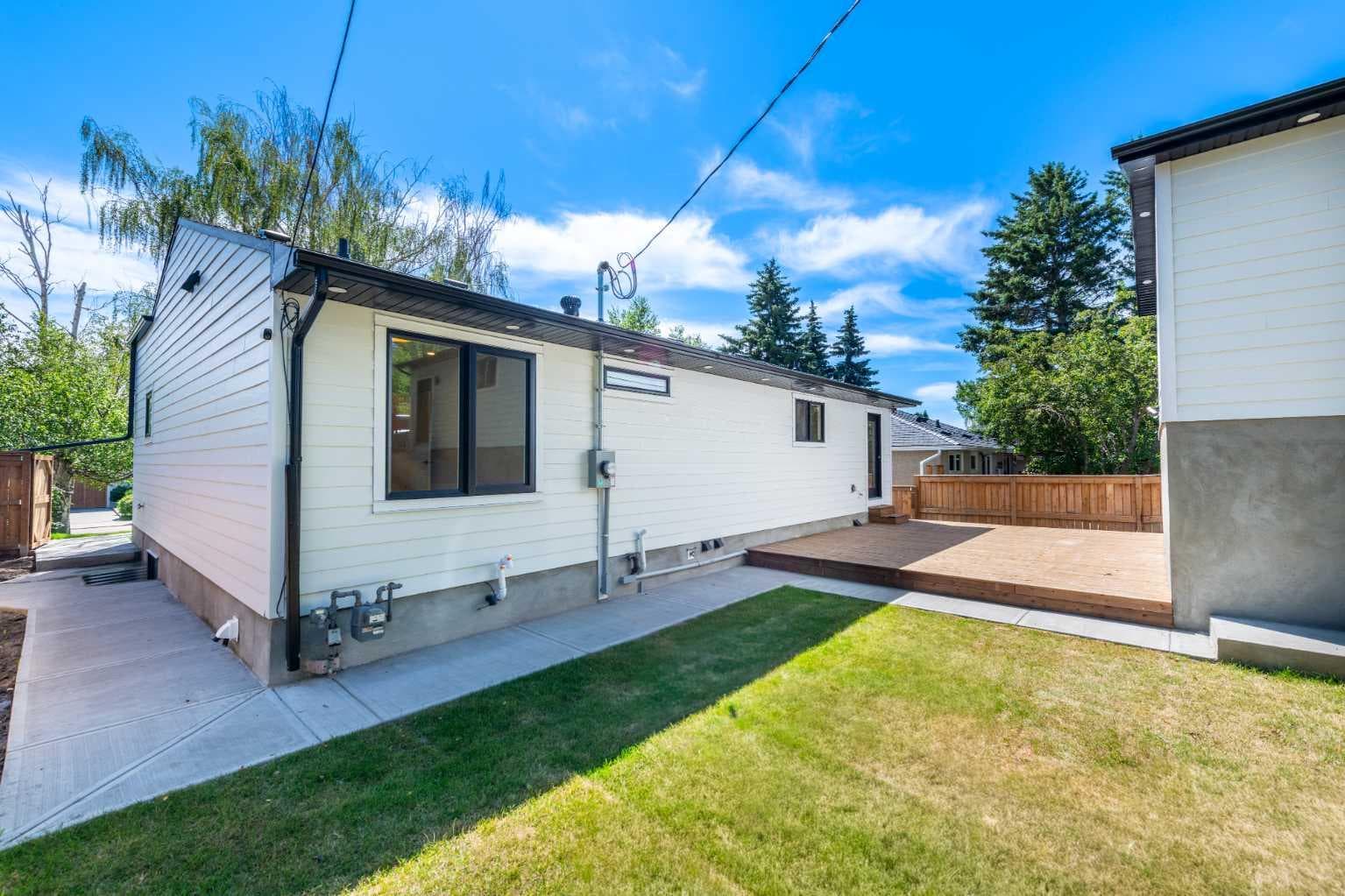 88 Cheyenne Crescent NW