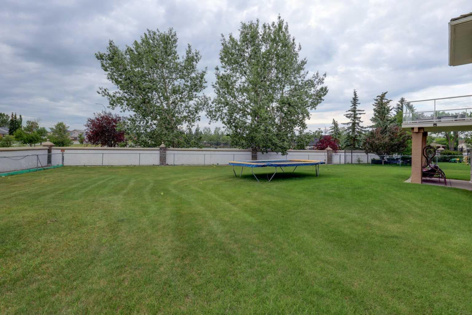 40 Arbour Estates Green NW
