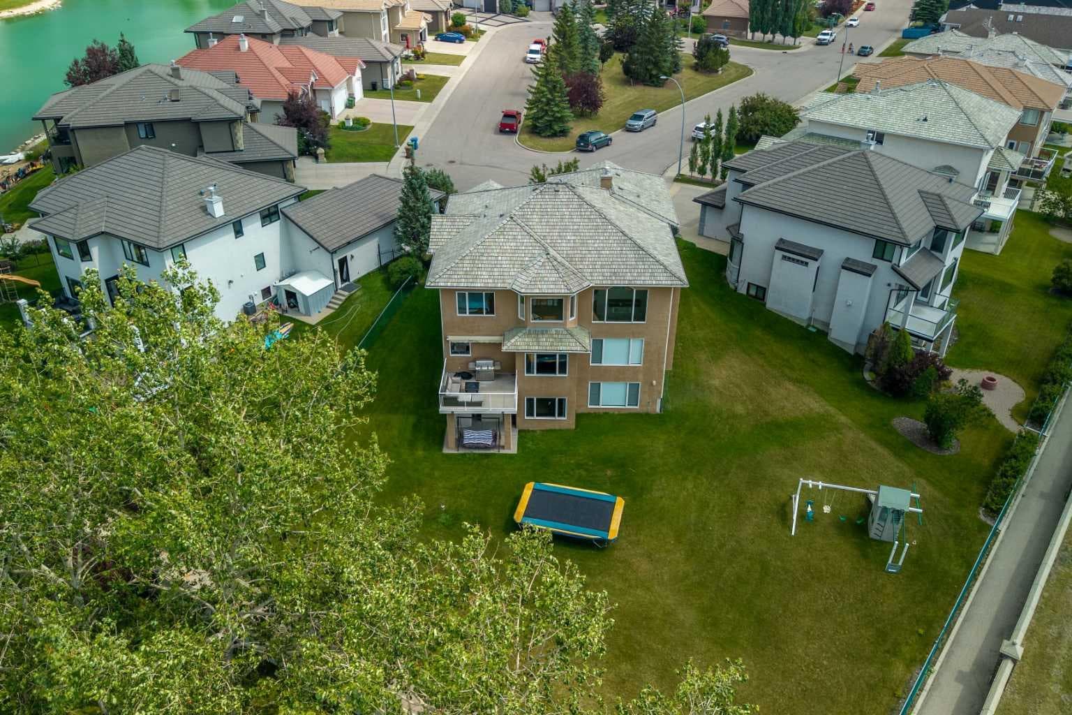 40 Arbour Estates Green NW