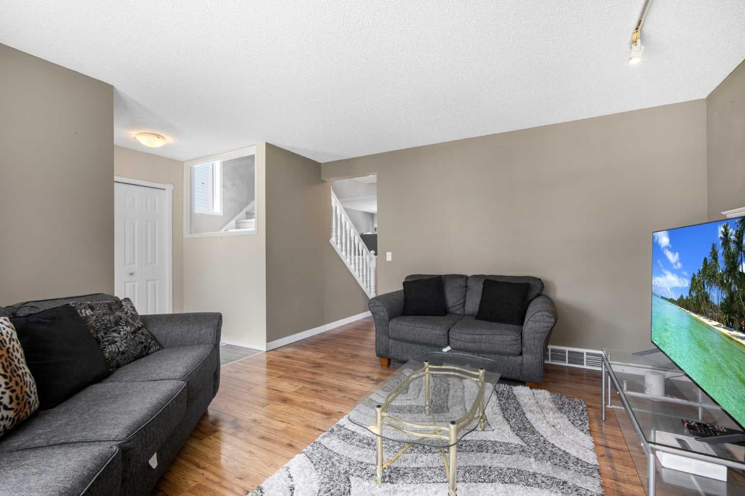 43 Covington Close NE