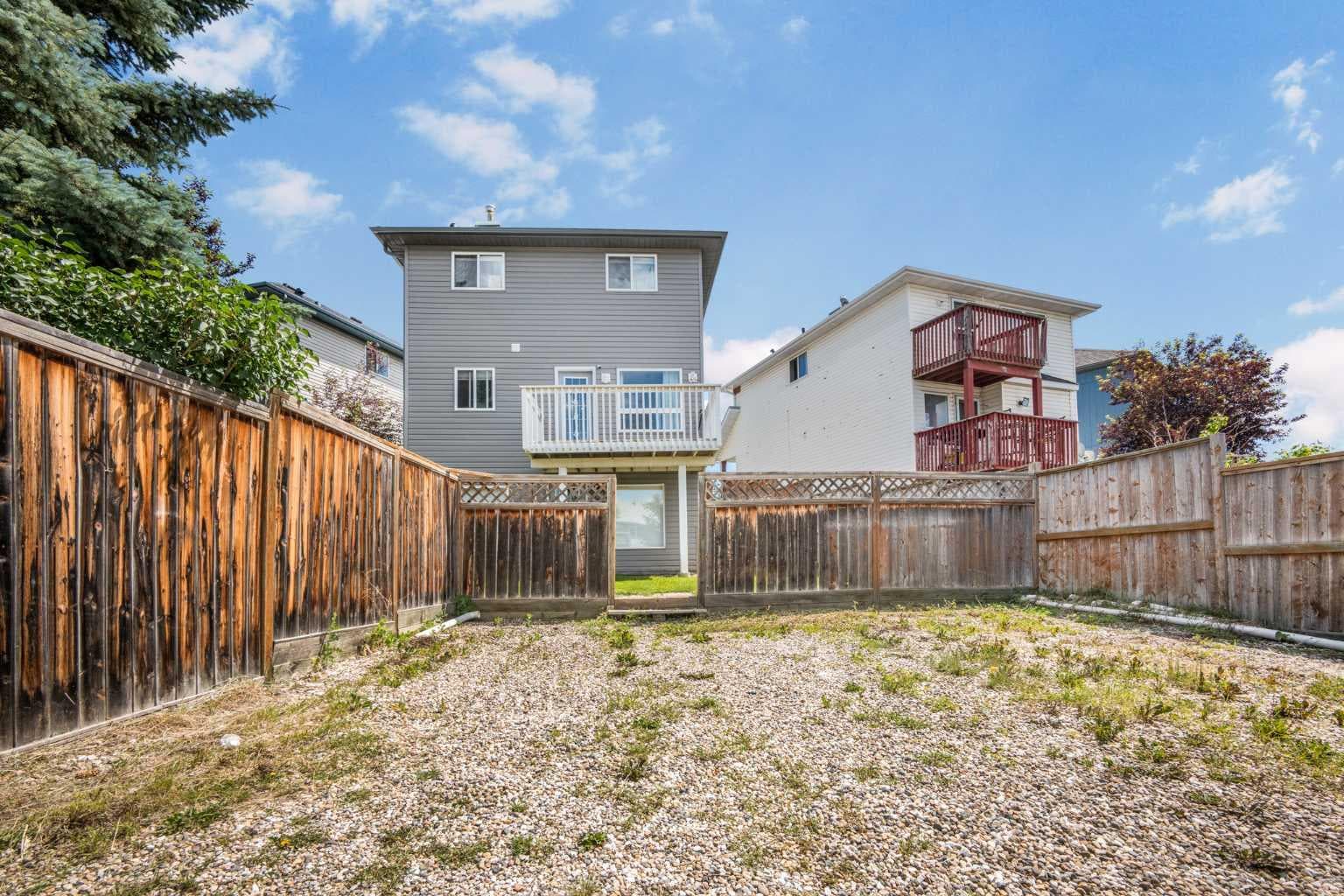 43 Covington Close NE