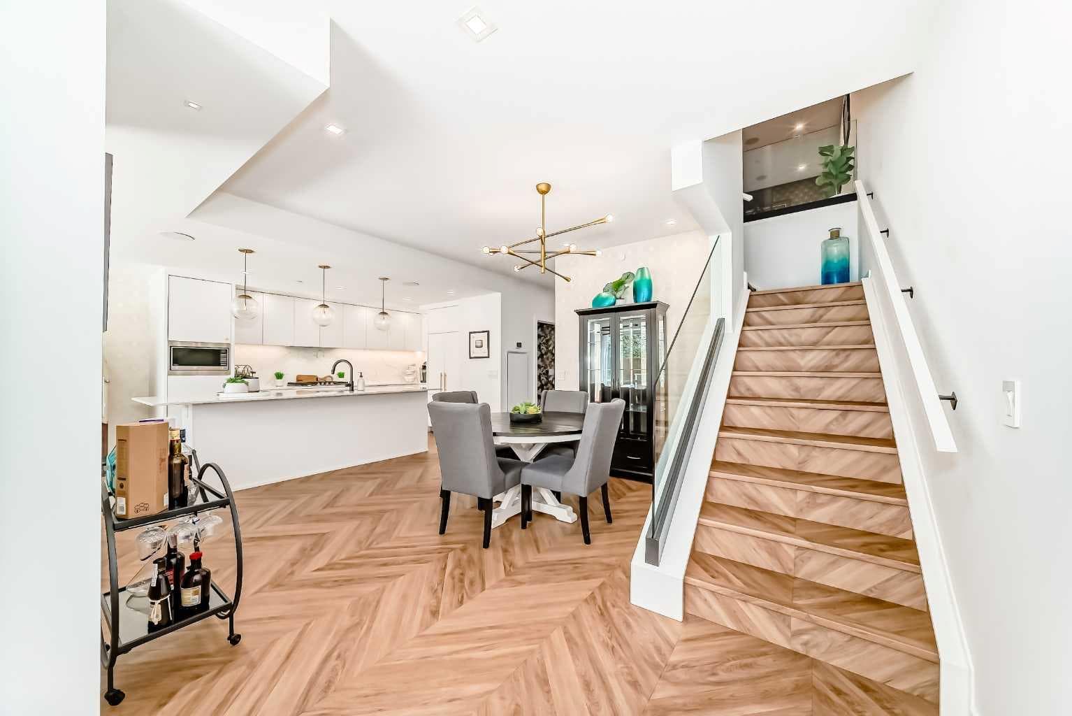 106, 8505 Broadcast Avenue SW