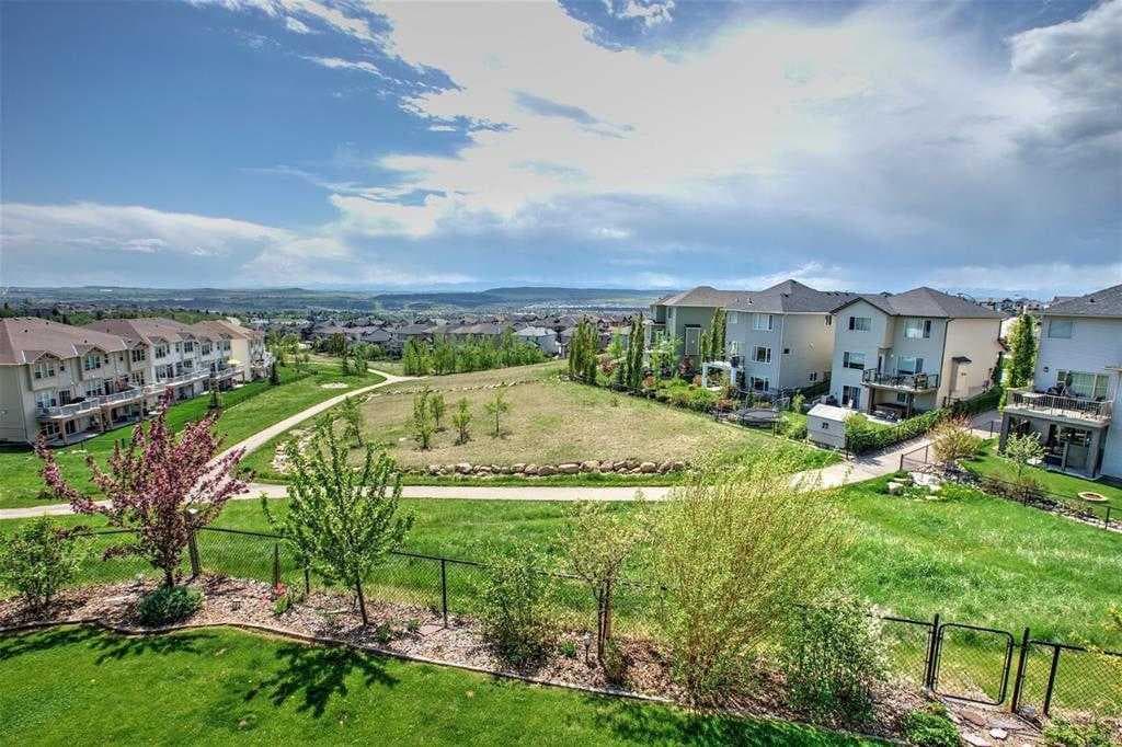 99 Sunset View 