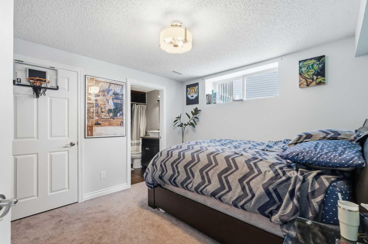 99 Sunset View 