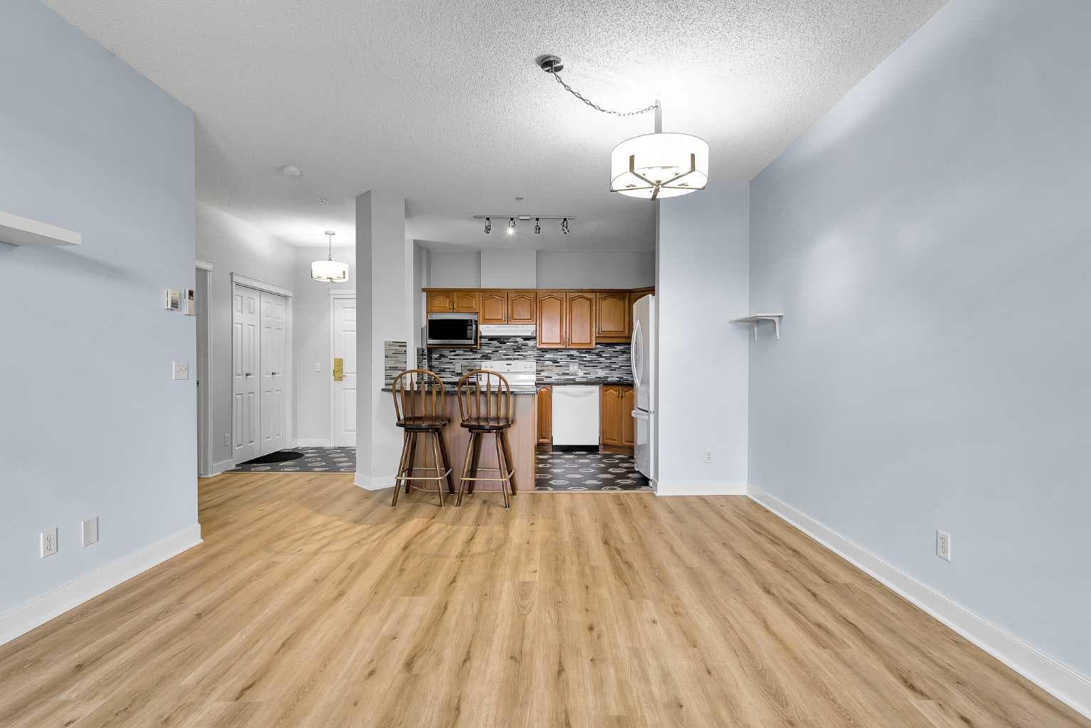 321, 5201 Dalhousie Drive NW