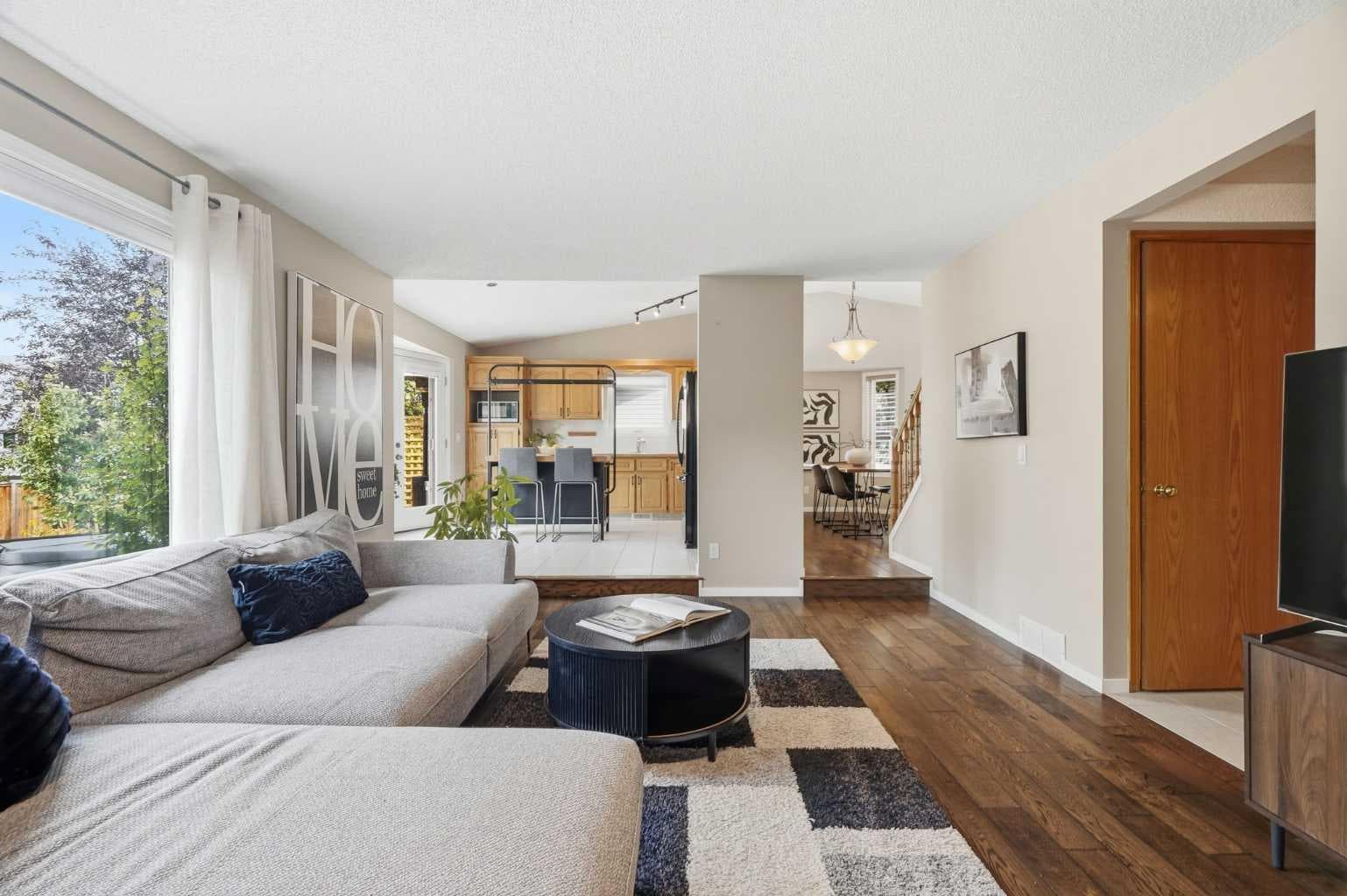 515 Macewan Drive NW