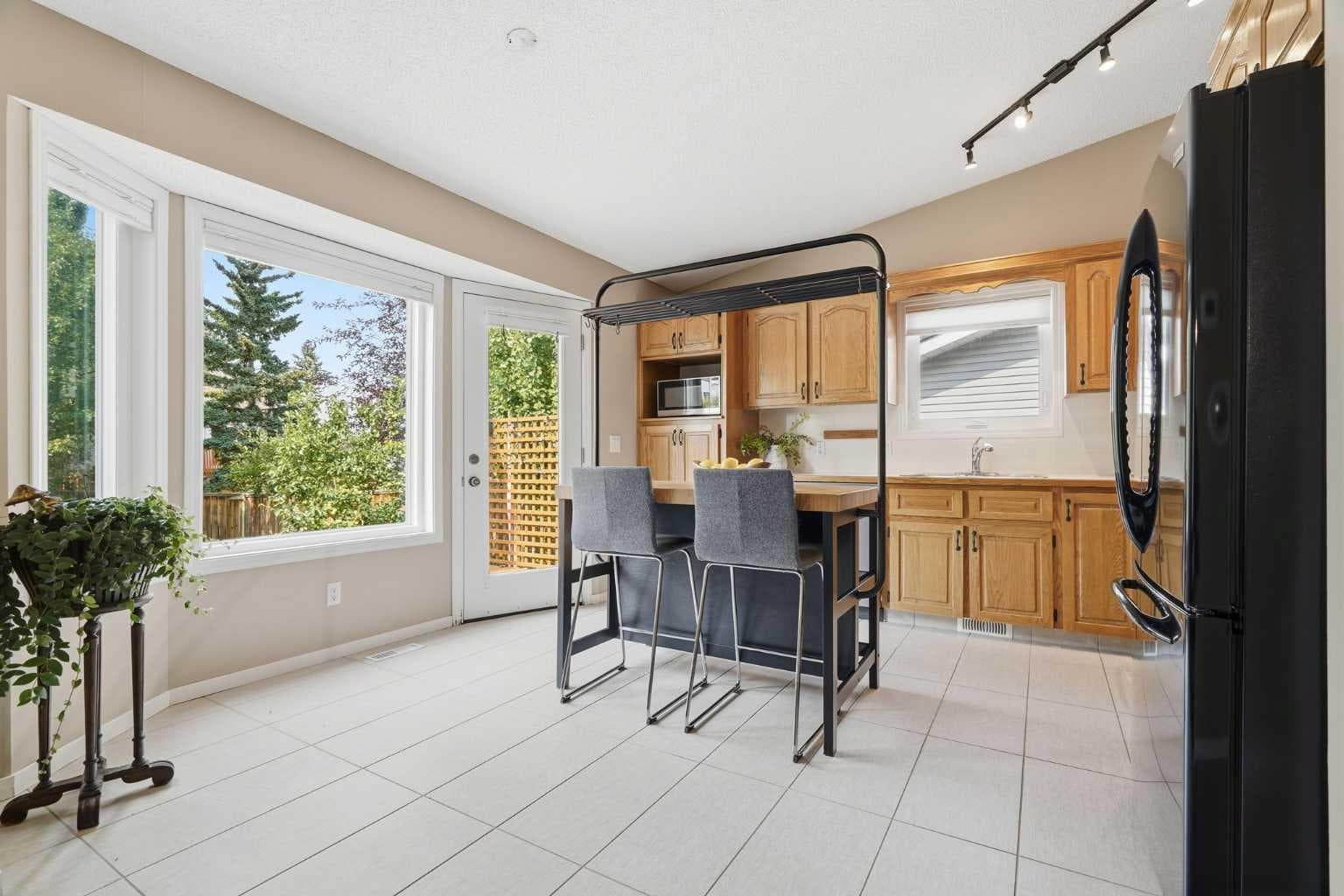 515 Macewan Drive NW