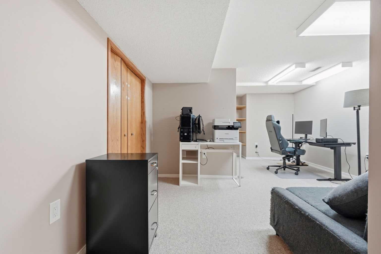 515 Macewan Drive NW