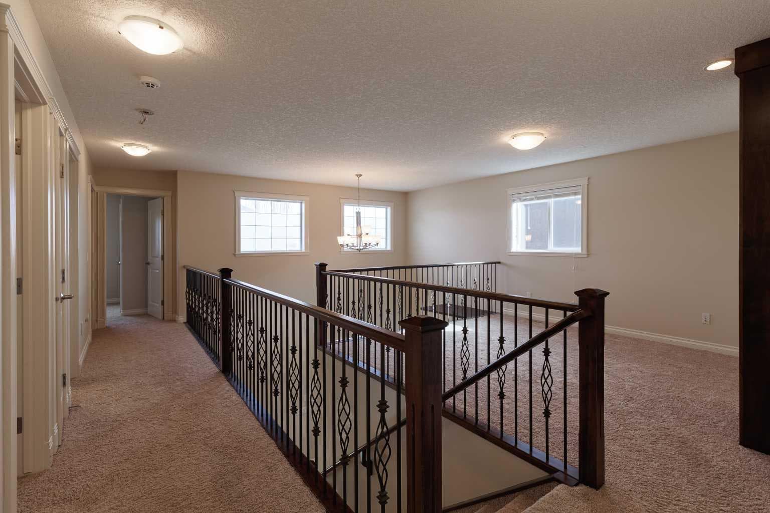 97 Aspenshire Drive SW