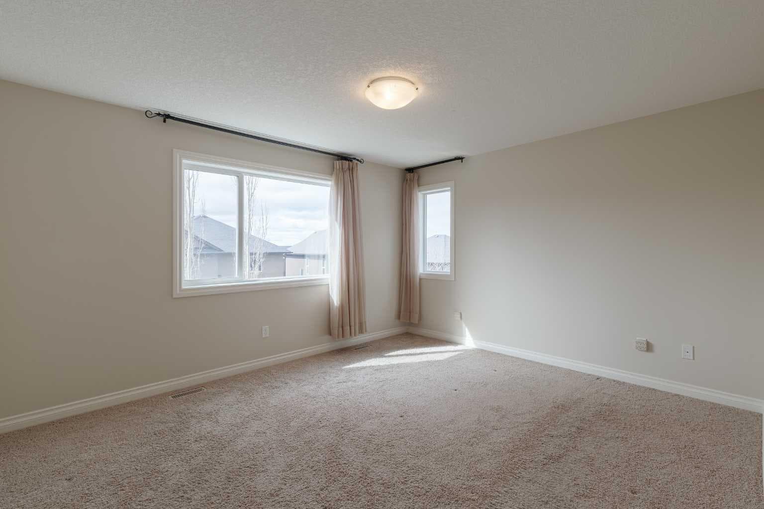 97 Aspenshire Drive SW