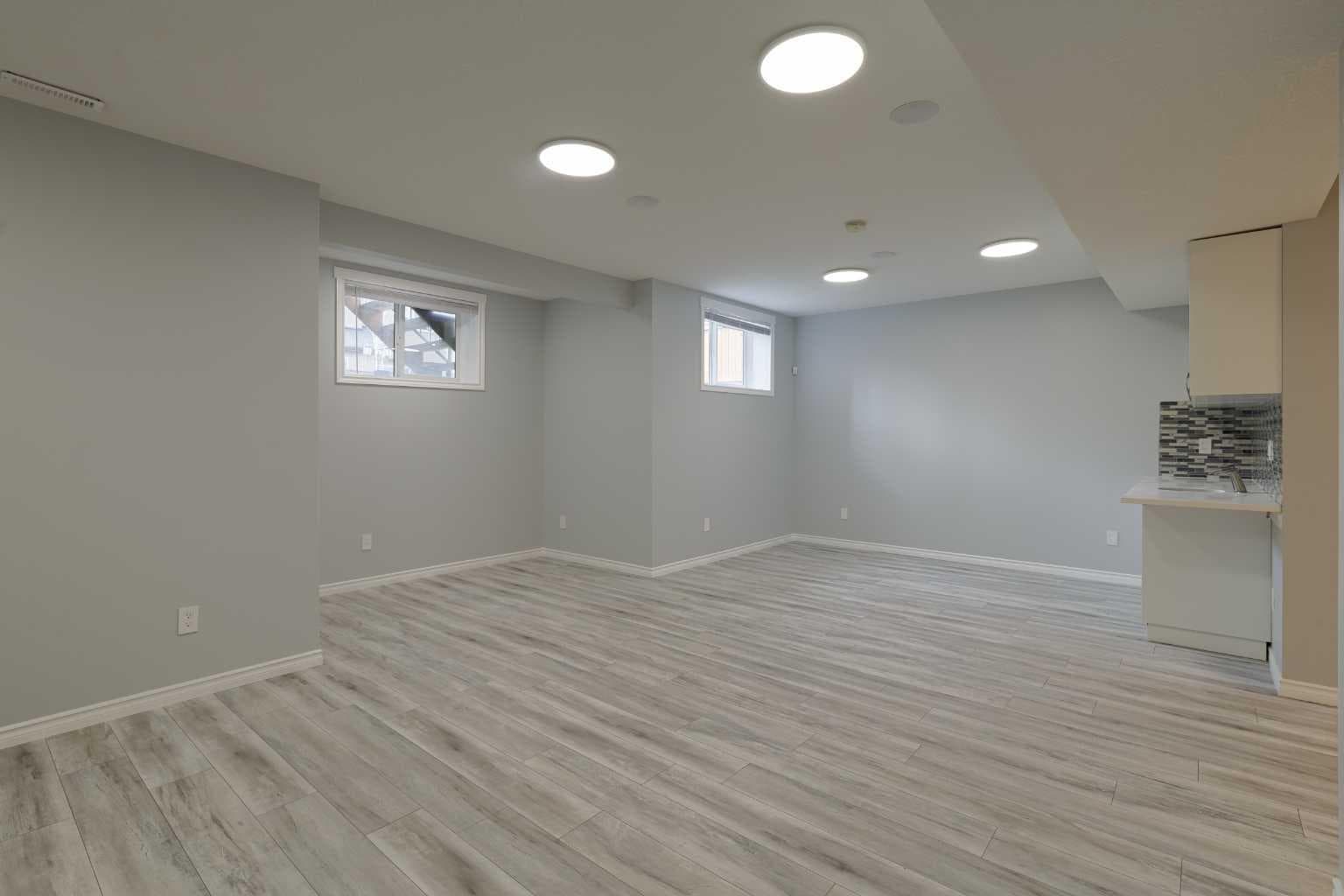 97 Aspenshire Drive SW