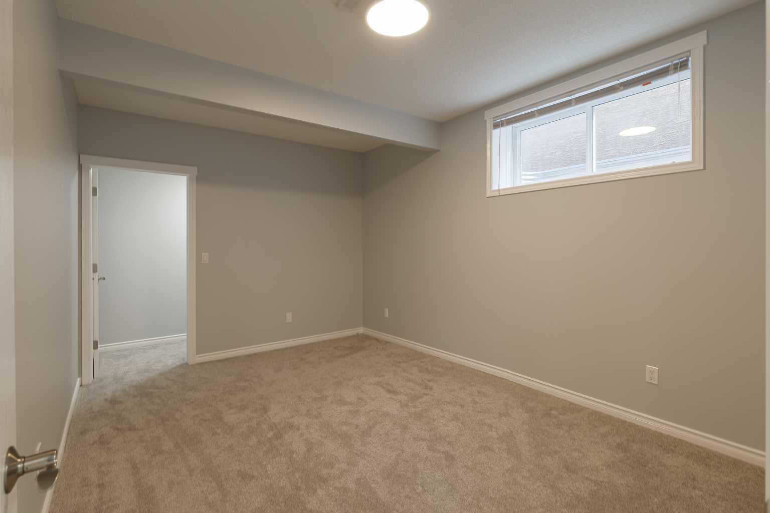 97 Aspenshire Drive SW