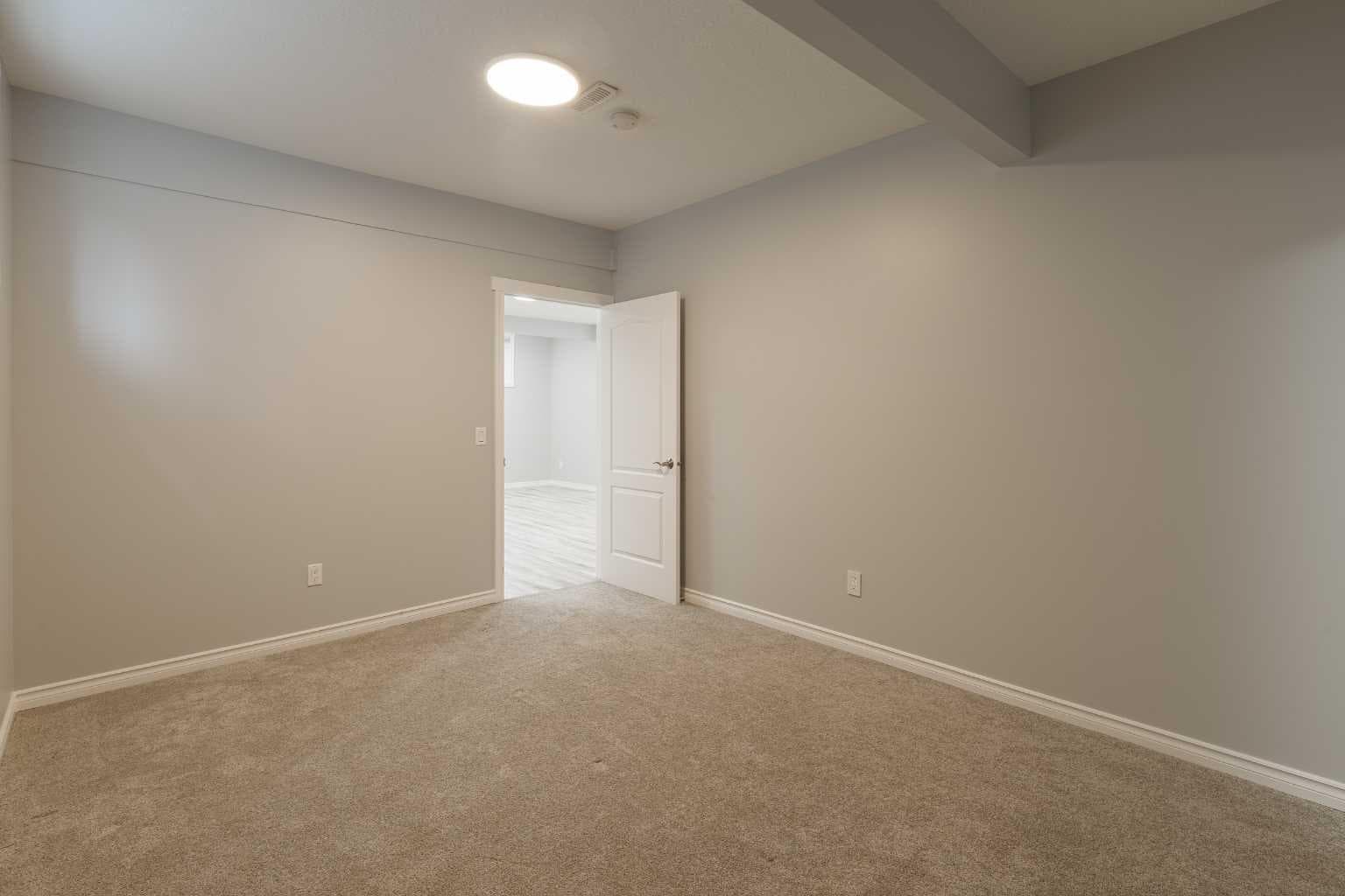 97 Aspenshire Drive SW