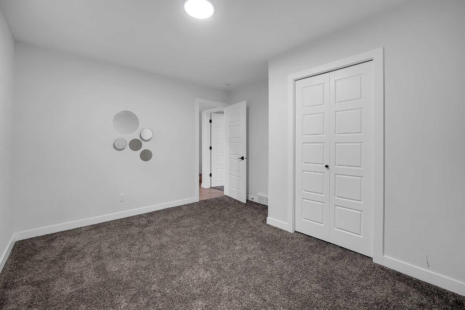 16 Legacy Glen Green SE