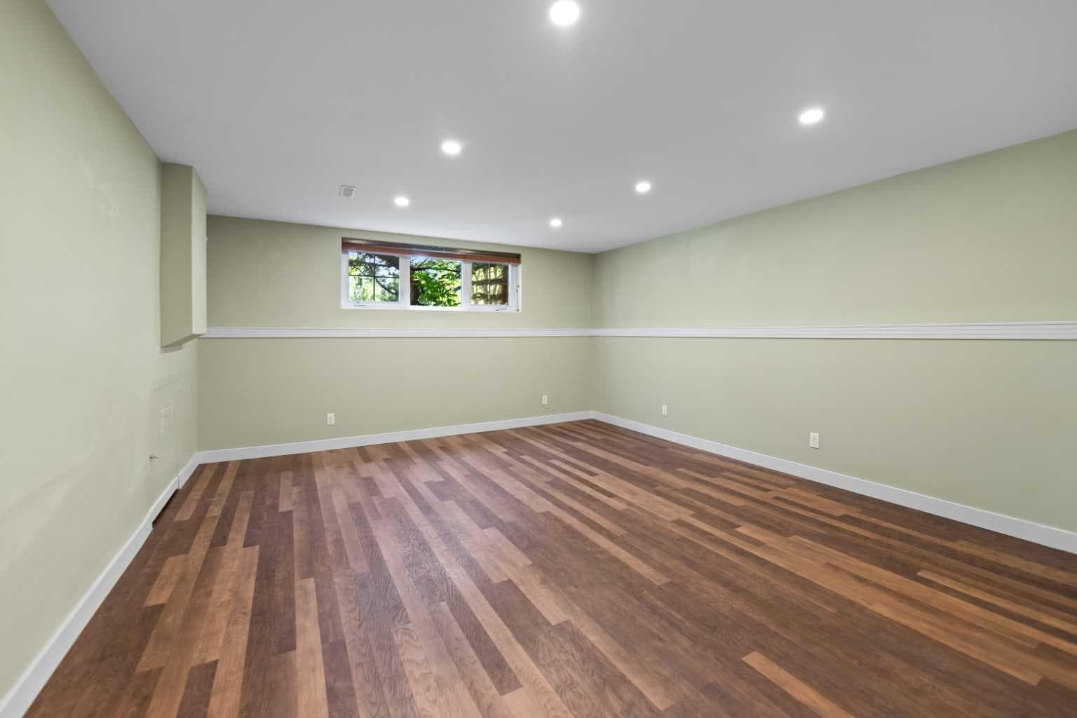 21 Roseview Drive NW