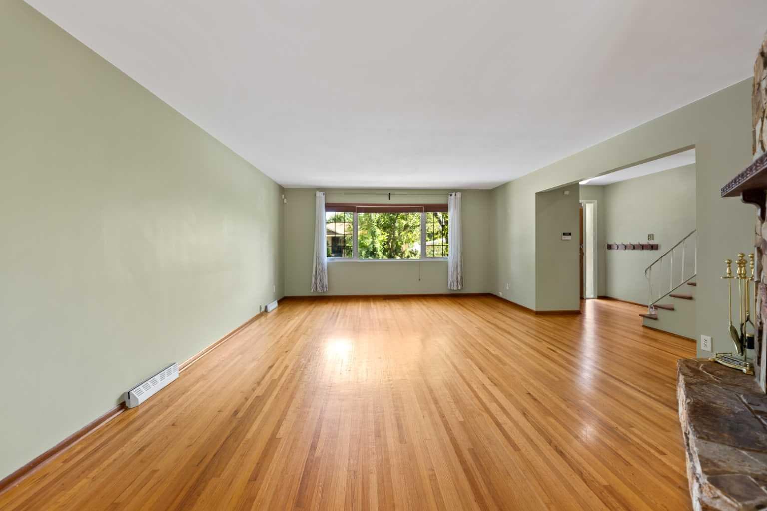 21 Roseview Drive NW