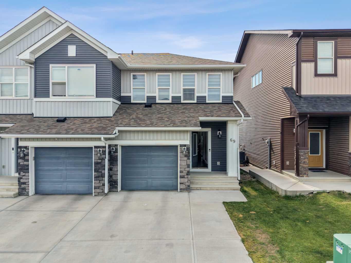 69 Carringvue Park NW