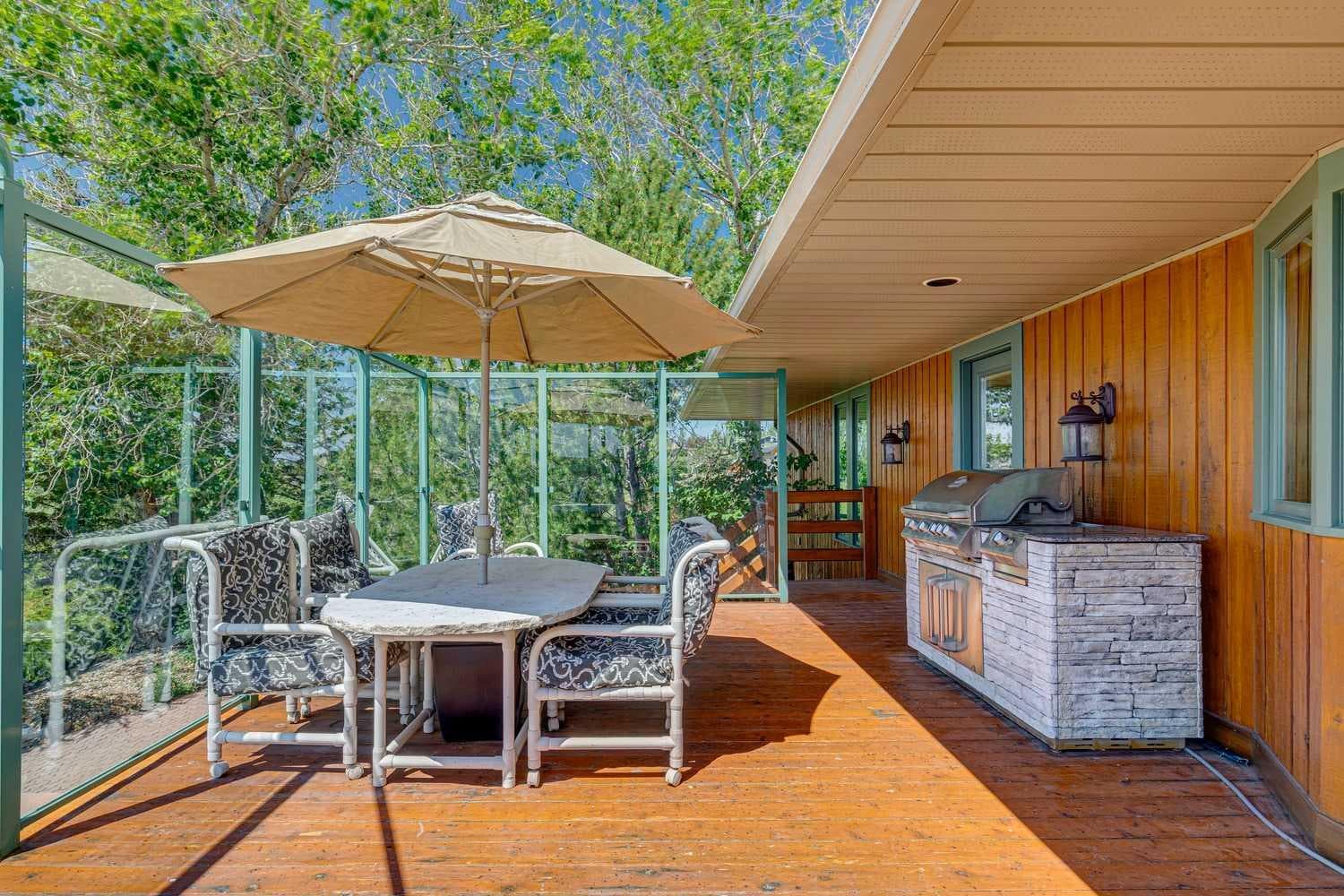 260097 Mountain Ridge Place 