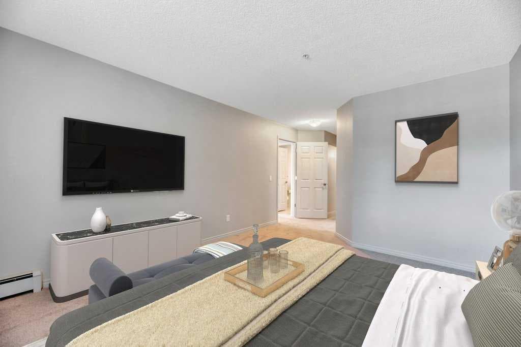 211, 2144 Paliswood Road SW