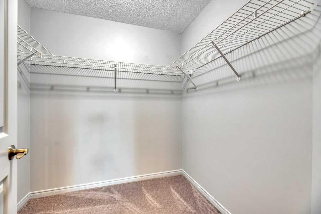 211, 2144 Paliswood Road SW