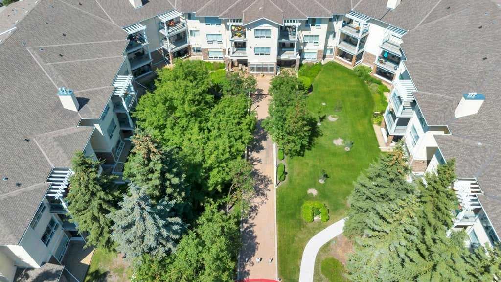 211, 2144 Paliswood Road SW