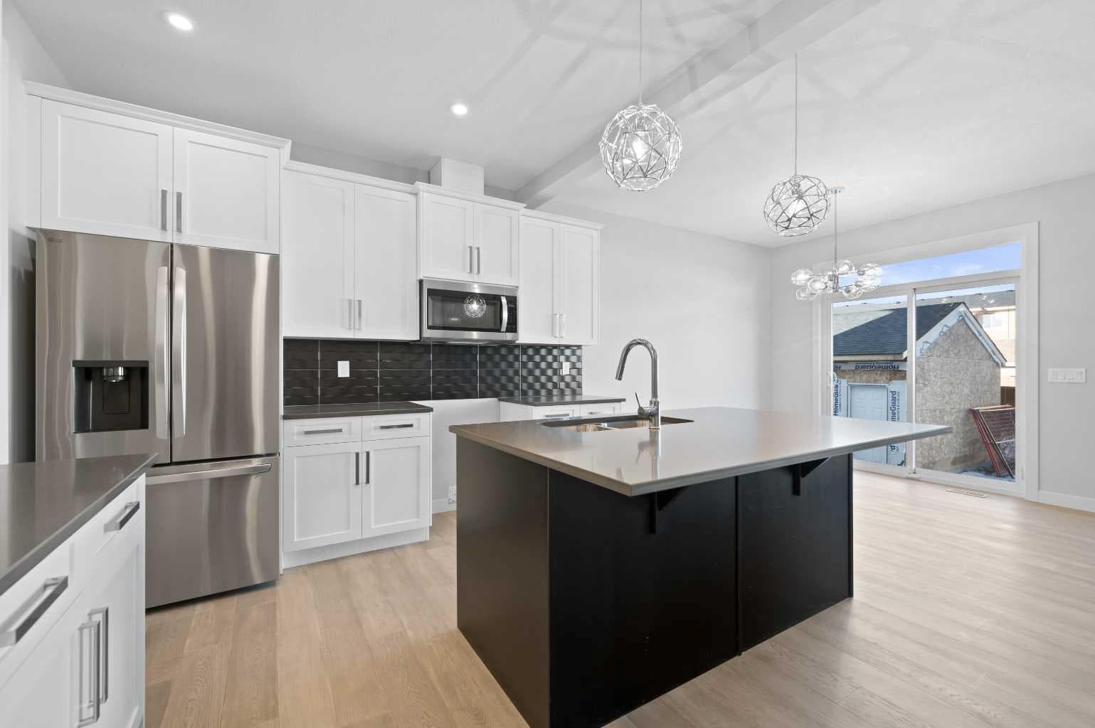 67 Agate Road 