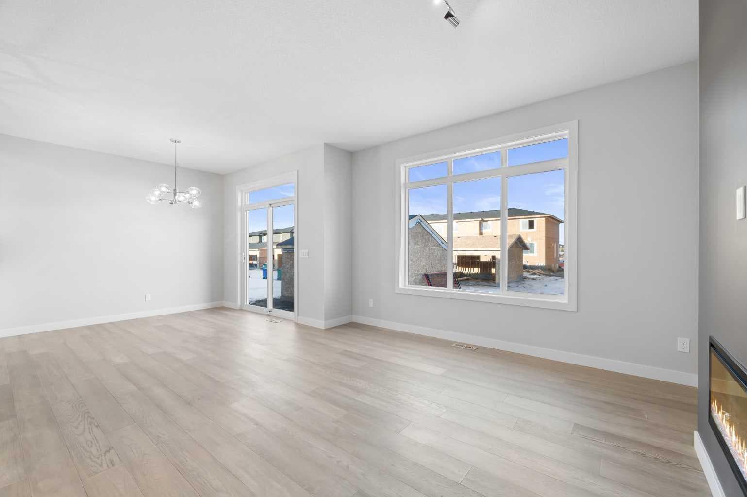 67 Agate Road 