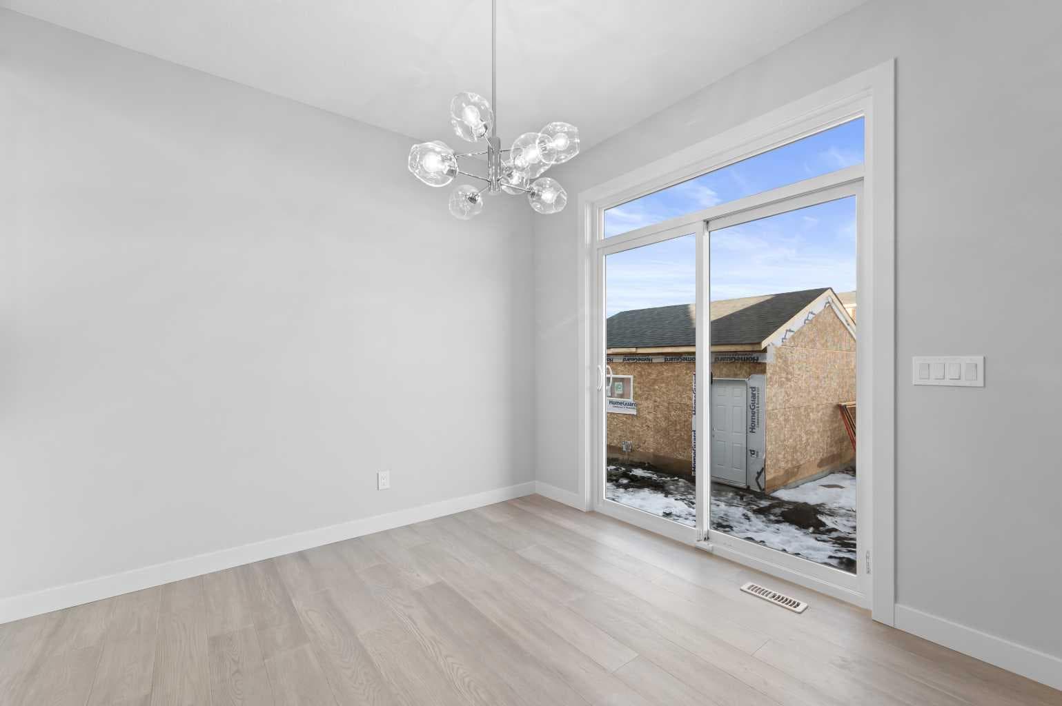 67 Agate Road 
