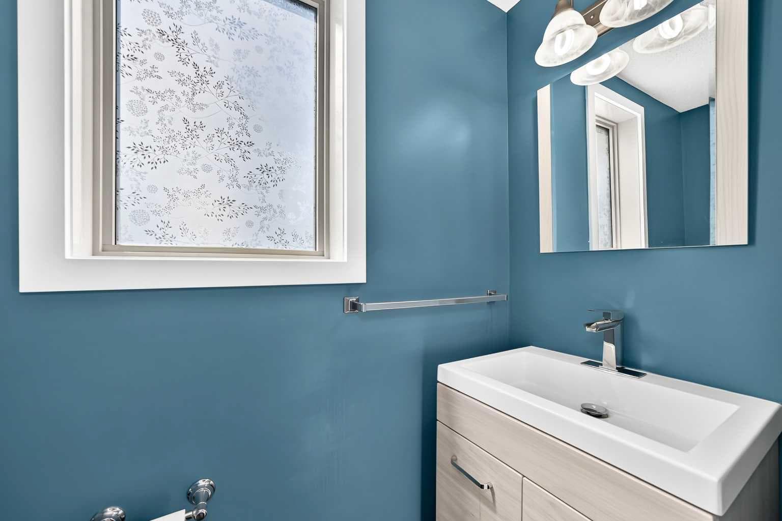 98 Panamount Villas NW