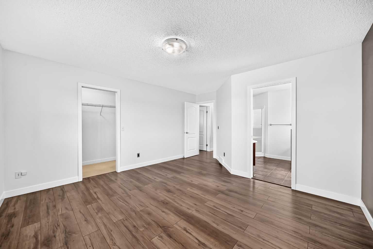 98 Panamount Villas NW